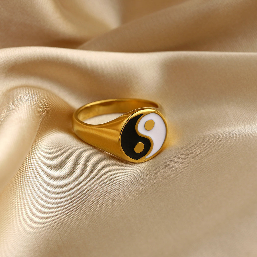 Stainless Steel Ring 18K Gold Plated Ring - L’Heure Marquée 