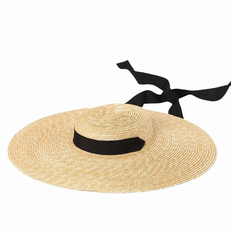 Simple And Fashionable Strappy Straw Flat Hat - L’Heure Marquée 