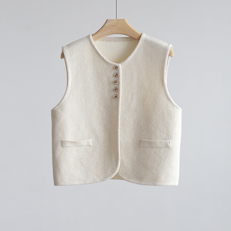 Old Money Style Round Neck Golden Bean Buckle Knitted Vest - L’Heure Marquée 
